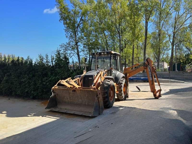 Case 695SR2-4PS - Экскаватор-погрузчик: фото 1 Case 695SR2-4PS - Экскаватор-погрузчик: фото 1