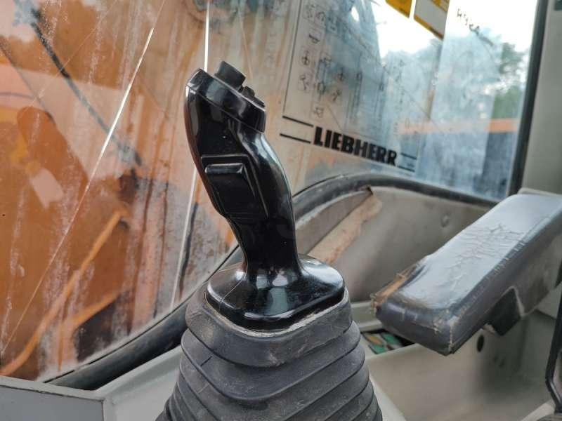 Гусеничный экскаватор Liebherr R924 Compact Litronic: фото 44