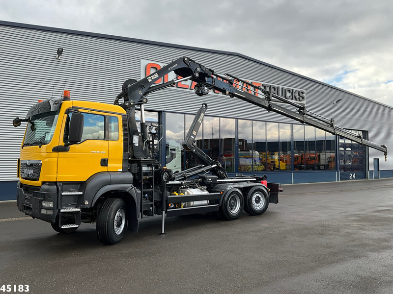 MAN TGS 28.480 6x4 Hiab 21 Tonmeter laadkraan Just 228.772 km! - Крюковой мультилифт, Автоманипулятор: фото 1 MAN TGS 28.480 6x4 Hiab 21 Tonmeter laadkraan Just 228.772 km! - Крюковой мультилифт, Автоманипулятор: фото 1