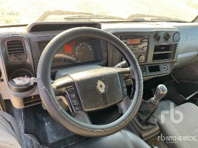 Грузовик бортовой/ Платформа RENAULT 4x2: фото 8