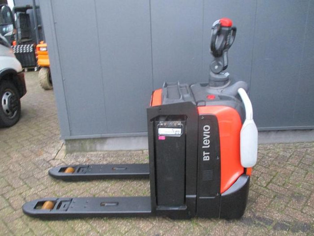 BT LPE 200 - Тележка: фото 1 BT LPE 200 - Тележка: фото 1