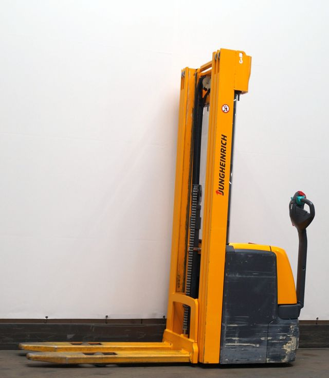 Jungheinrich EJC214 - Штабелер: фото 1 Jungheinrich EJC214 - Штабелер: фото 1