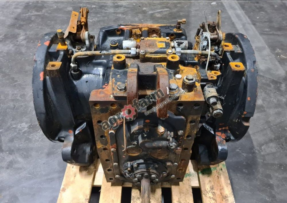 TYLNY MOST CASE CVX 140 130100330160 - Задняя ось: фото 1 TYLNY MOST CASE CVX 140 130100330160 - Задняя ось: фото 1