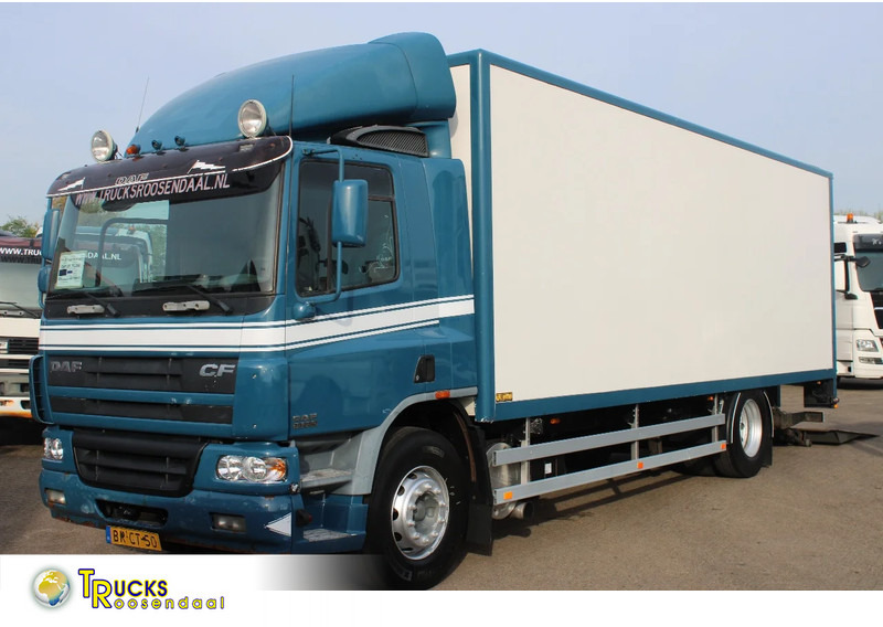 DAF CF 75.250 + lift + 19t + 6cylinder - Грузовик с закрытым кузовом: фото 1 DAF CF 75.250 + lift + 19t + 6cylinder - Грузовик с закрытым кузовом: фото 1