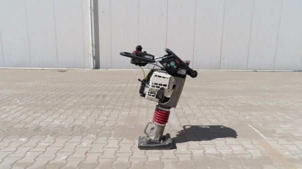 Dynapac DR 6X - Трамбовка: фото 1 Dynapac DR 6X - Трамбовка: фото 1