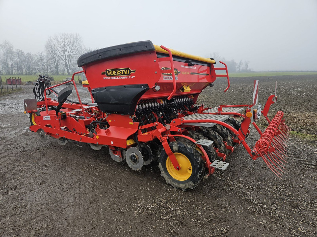 Väderstad Rapid RD 300 C - Сеялка: фото 1 Väderstad Rapid RD 300 C - Сеялка: фото 1