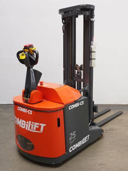 Combilift CS1250 - Штабелер: фото 1 Combilift CS1250 - Штабелер: фото 1