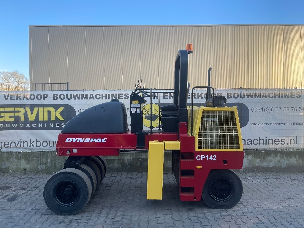 Dynapack CP 142 - Пневмоколесный каток: фото 1 Dynapack CP 142 - Пневмоколесный каток: фото 1