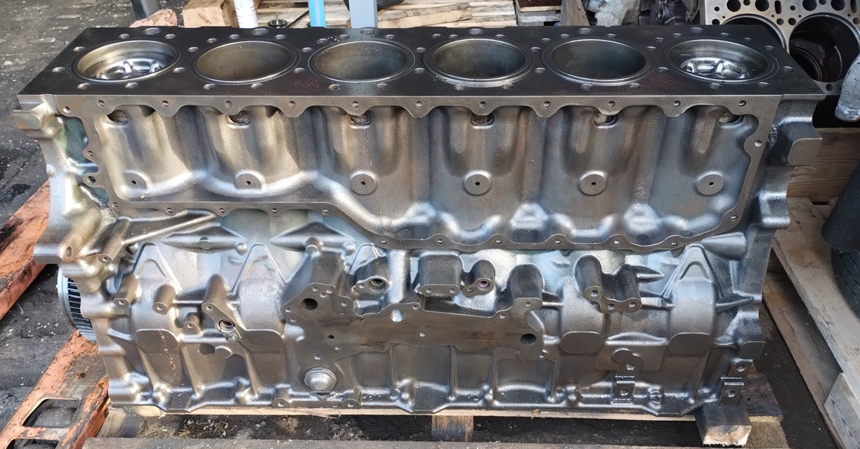 BLOK SILNIKA TŁOKI WAŁ KORBOWY KORBOWODY Volvo FH FH5 460 500 550 2023 232531326 P 23859377 1002142 - Двигатель и запчасти: фото 1 BLOK SILNIKA TŁOKI WAŁ KORBOWY KORBOWODY Volvo FH FH5 460 500 550 2023 232531326 P 23859377 1002142 - Двигатель и запчасти: фото 1