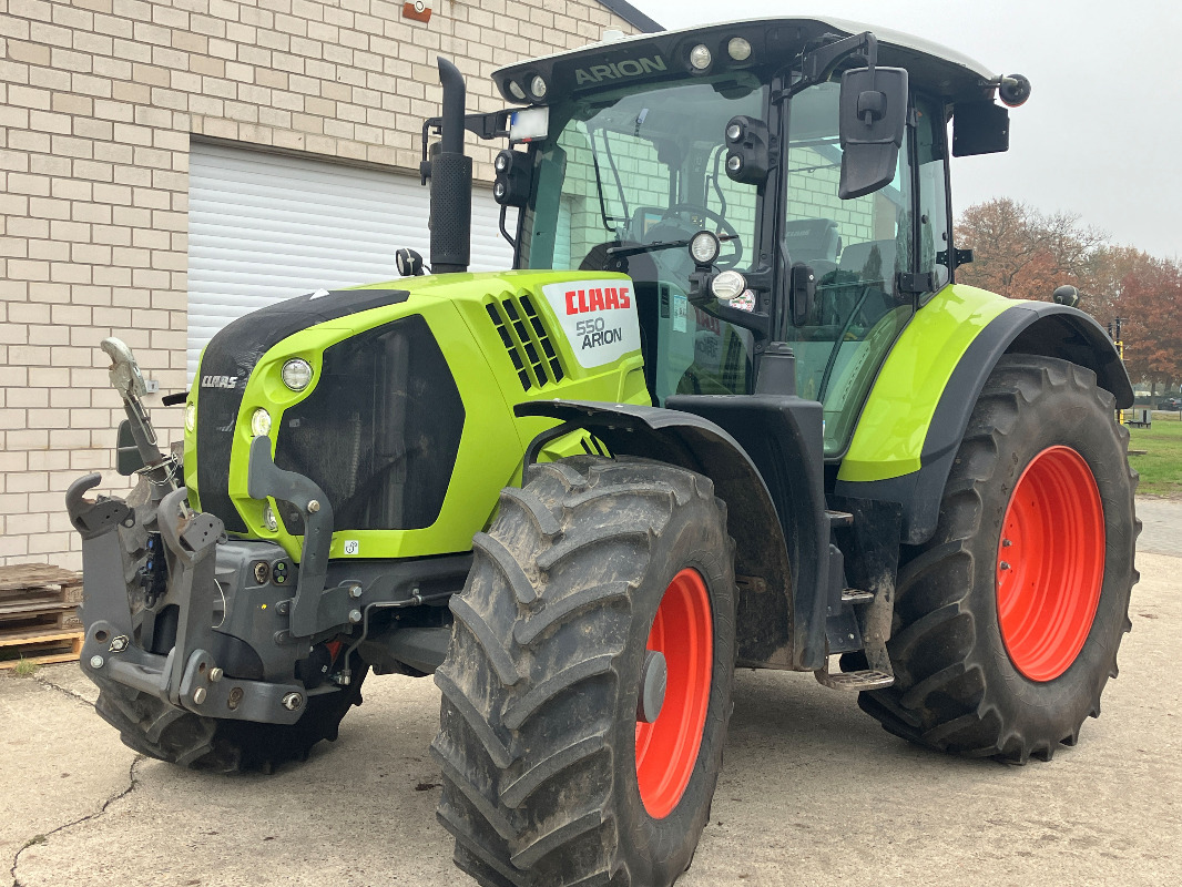 CLAAS Arion 550 - Трактор: фото 1 CLAAS Arion 550 - Трактор: фото 1