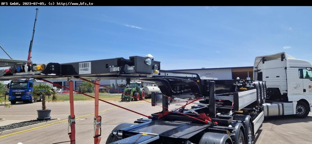 Krone Sattelauflieger Container Chassi SDC 27 eLTU5-2 - Полуприцеп-контейнеровоз/ Сменный кузов: фото 1 Krone Sattelauflieger Container Chassi SDC 27 eLTU5-2 - Полуприцеп-контейнеровоз/ Сменный кузов: фото 1