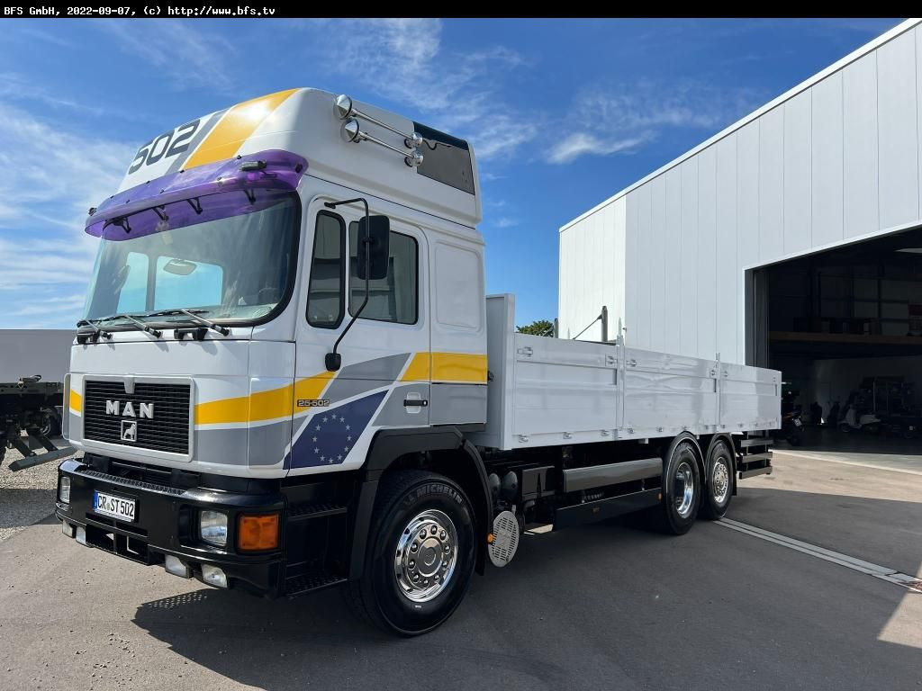 MAN H 25 25.502 FNL/BL F90 V10 - Грузовик бортовой/ Платформа: фото 1 MAN H 25 25.502 FNL/BL F90 V10 - Грузовик бортовой/ Платформа: фото 1