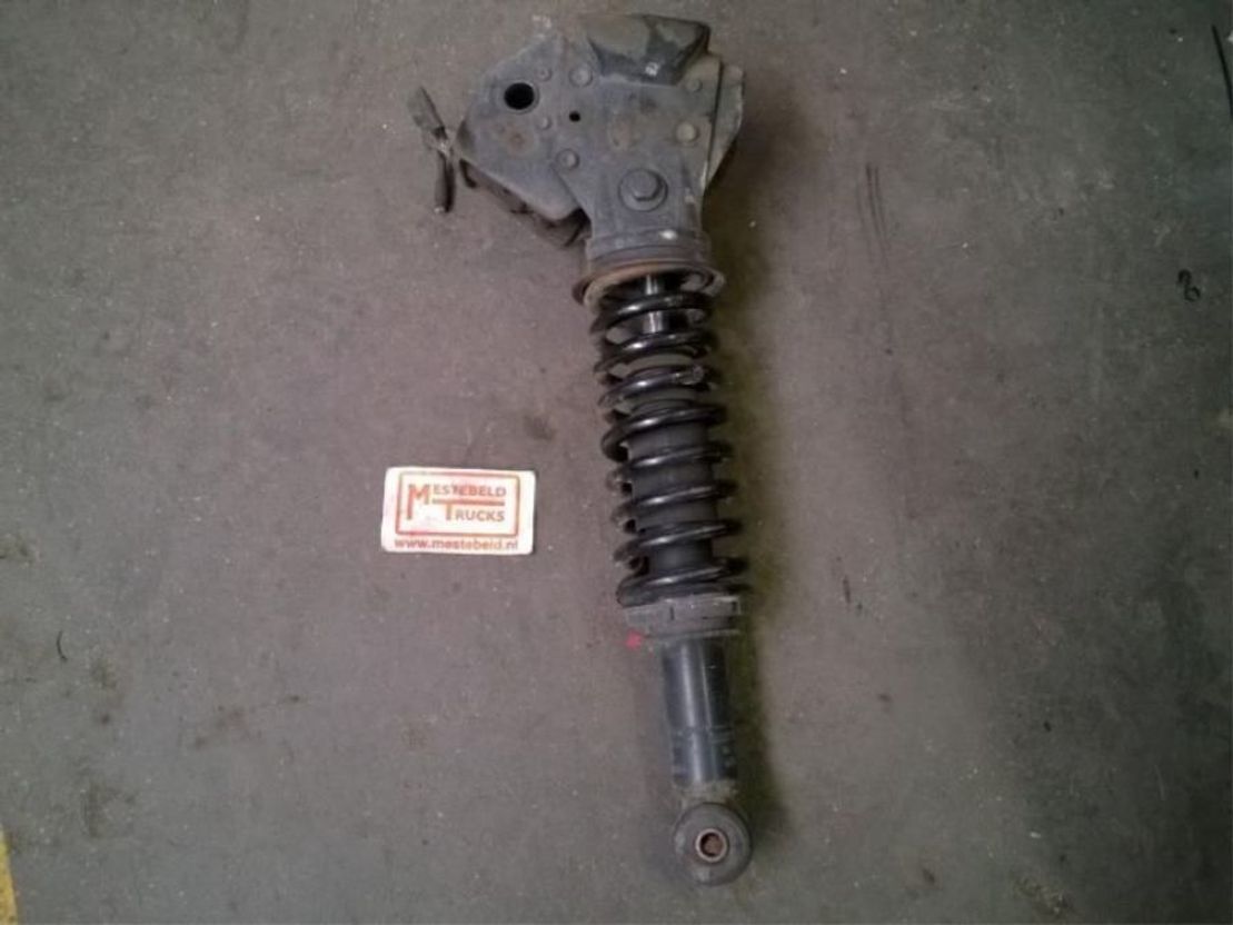 Volvo Cabineslot + schokdemper FH - Подвеска кабины для Грузовиков: фото 1 Volvo Cabineslot + schokdemper FH - Подвеска кабины для Грузовиков: фото 1