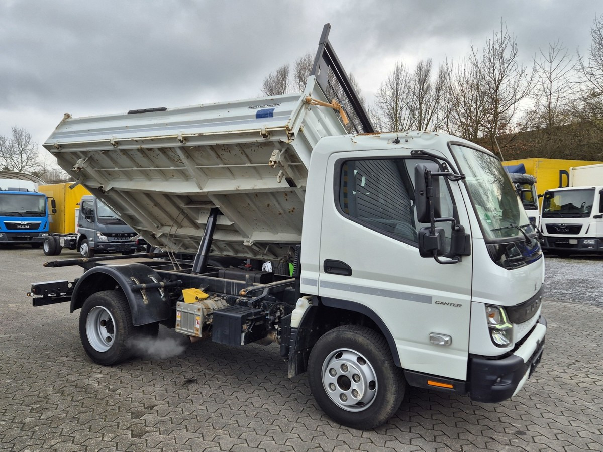 FUSO Fuso Canter 7C18 Meiller 3-Seiten Kipper - Малотоннажный самосвал: фото 1 FUSO Fuso Canter 7C18 Meiller 3-Seiten Kipper - Малотоннажный самосвал: фото 1