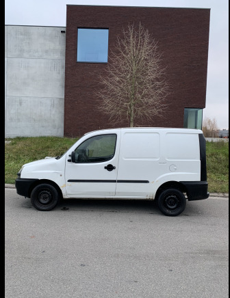 Camions et véhicules de voirie Fiat Doblo - Легковой фургон: фото 1 Camions et véhicules de voirie Fiat Doblo - Легковой фургон: фото 1