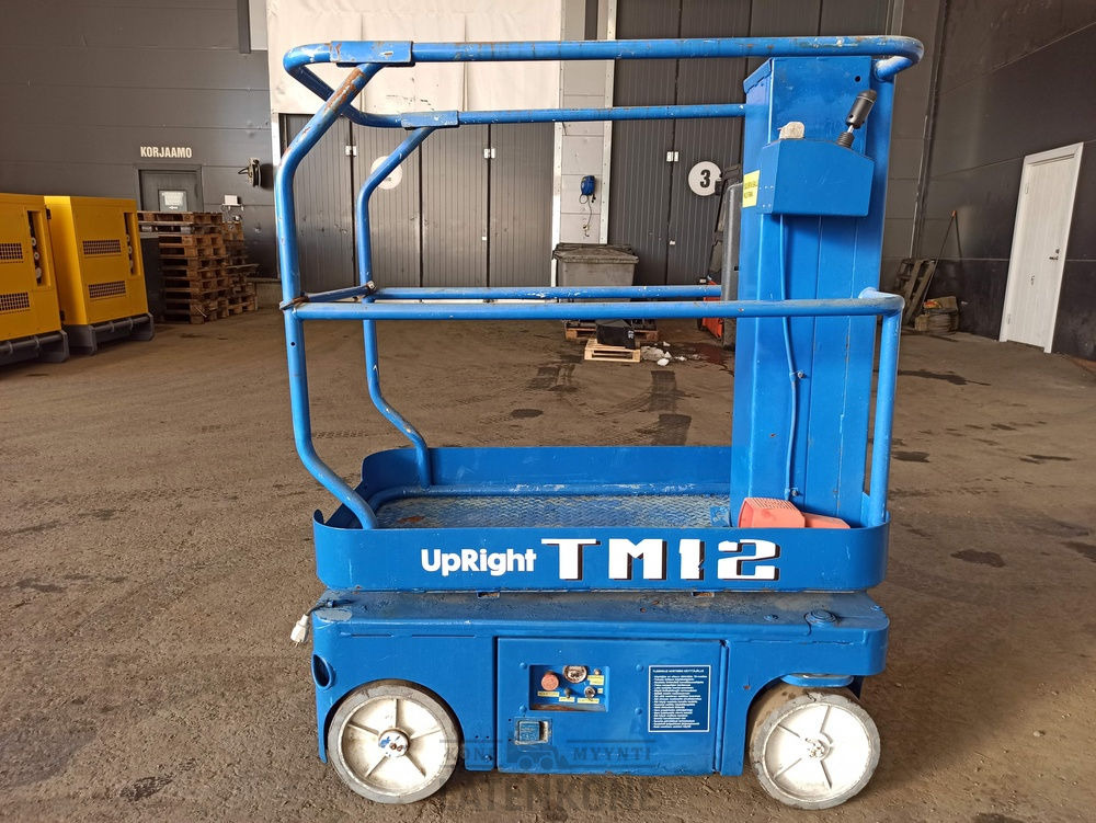 UpRight TM12 Akkusaksilava - Вертикальный мачтовый подъемник: фото 1 UpRight TM12 Akkusaksilava - Вертикальный мачтовый подъемник: фото 1