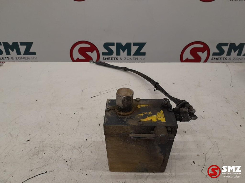 Iveco Occ cabinekantelpomp Iveco Stralis 41281222 - Рама/ Шасси для Грузовиков: фото 1 Iveco Occ cabinekantelpomp Iveco Stralis 41281222 - Рама/ Шасси для Грузовиков: фото 1