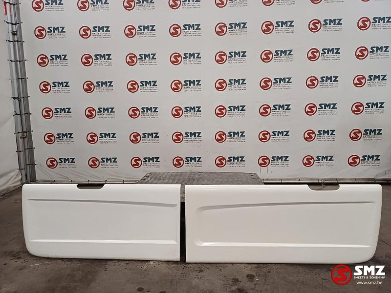 MAN Occ set sideskirts links / rechts MAN - Рама/ Шасси для Грузовиков: фото 1 MAN Occ set sideskirts links / rechts MAN - Рама/ Шасси для Грузовиков: фото 1