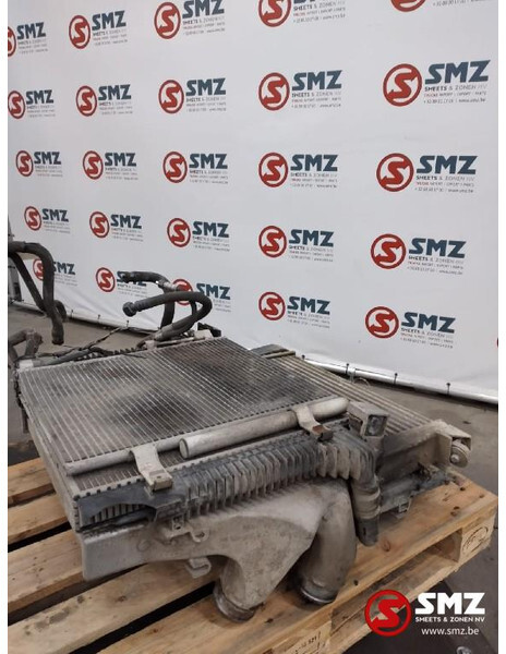 Mercedes-Benz Occ radiator Mercedes Atego - Радиатор для Грузовиков: фото 1 Mercedes-Benz Occ radiator Mercedes Atego - Радиатор для Грузовиков: фото 1