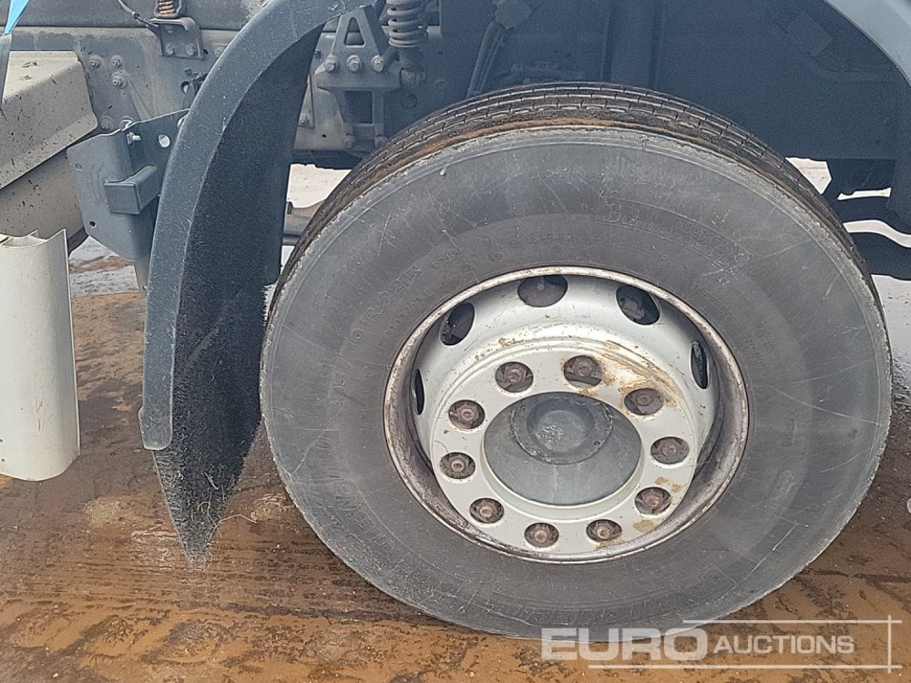 Грузовик-шасси 2013 DAF CF65-220: фото 14