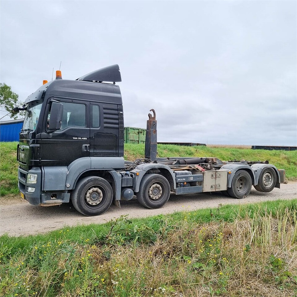 MAN TG 35 - Крюковой мультилифт: фото 1 MAN TG 35 - Крюковой мультилифт: фото 1