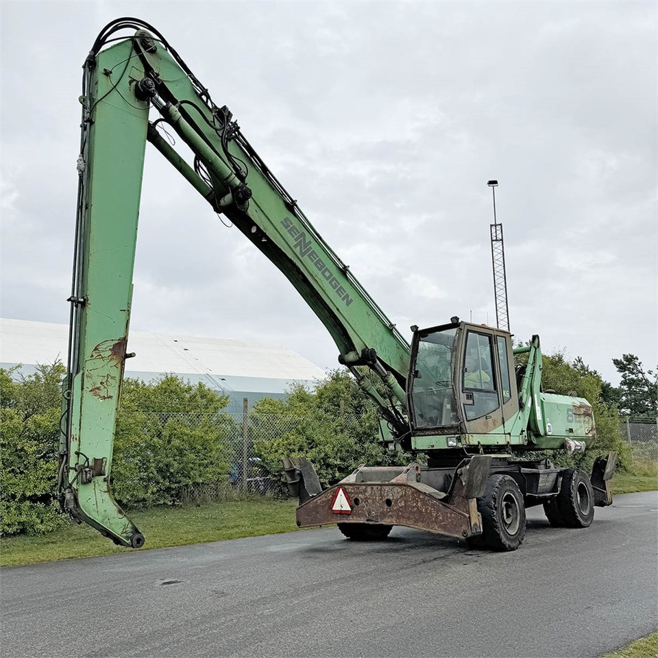 Sennebogen 825 Green Line - Перегружатель: фото 1 Sennebogen 825 Green Line - Перегружатель: фото 1