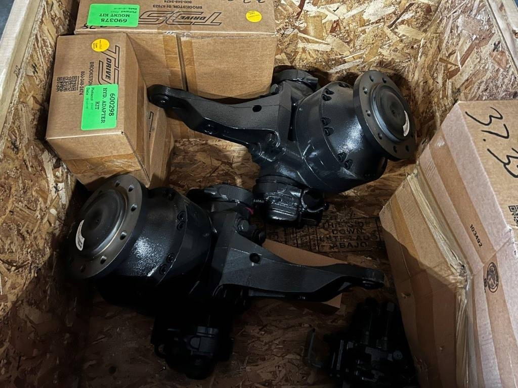 CNH Hydraulic drive - CNH - MG18 - Рама/ Шасси для Сельскохозяйственной техники: фото 1 CNH Hydraulic drive - CNH - MG18 - Рама/ Шасси для Сельскохозяйственной техники: фото 1