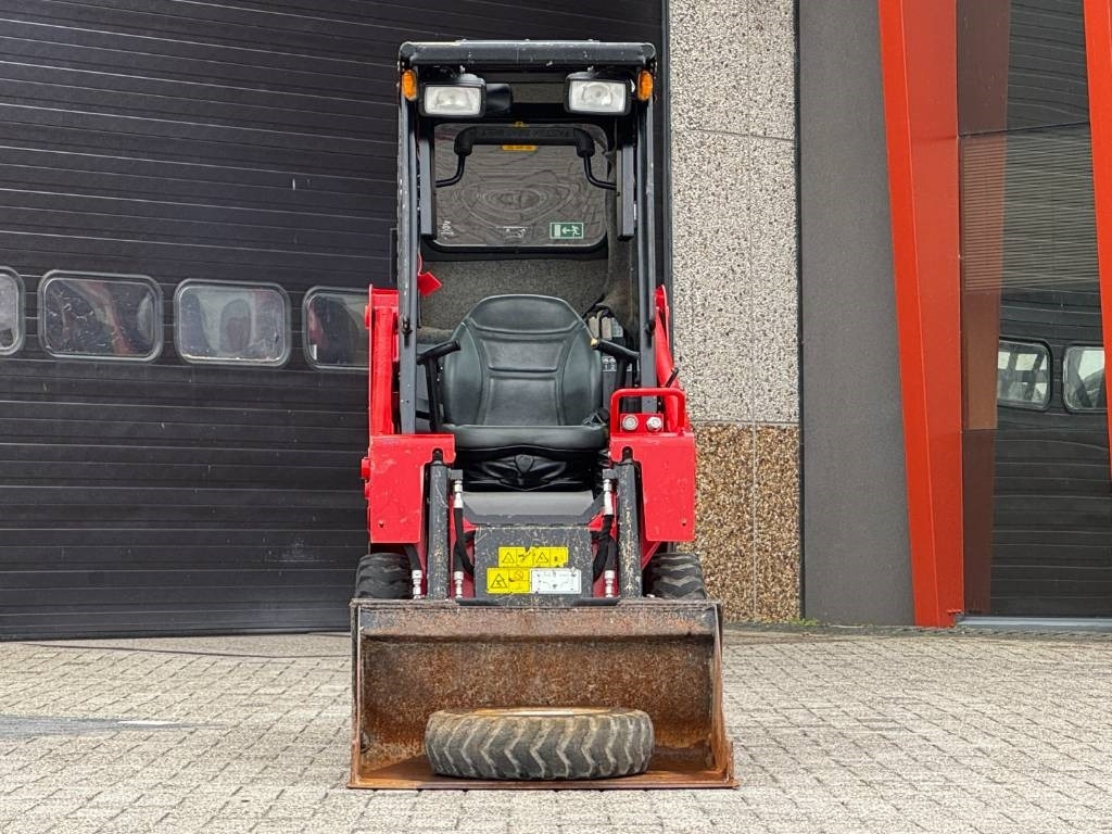 Мини-погрузчик с бортовым поворотом Manitou 850R, 2021, 365 hours!: фото 8