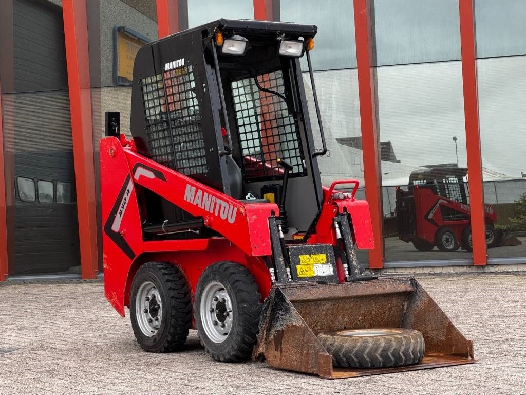 Мини-погрузчик с бортовым поворотом Manitou 850R, 2021, 365 hours!: фото 11