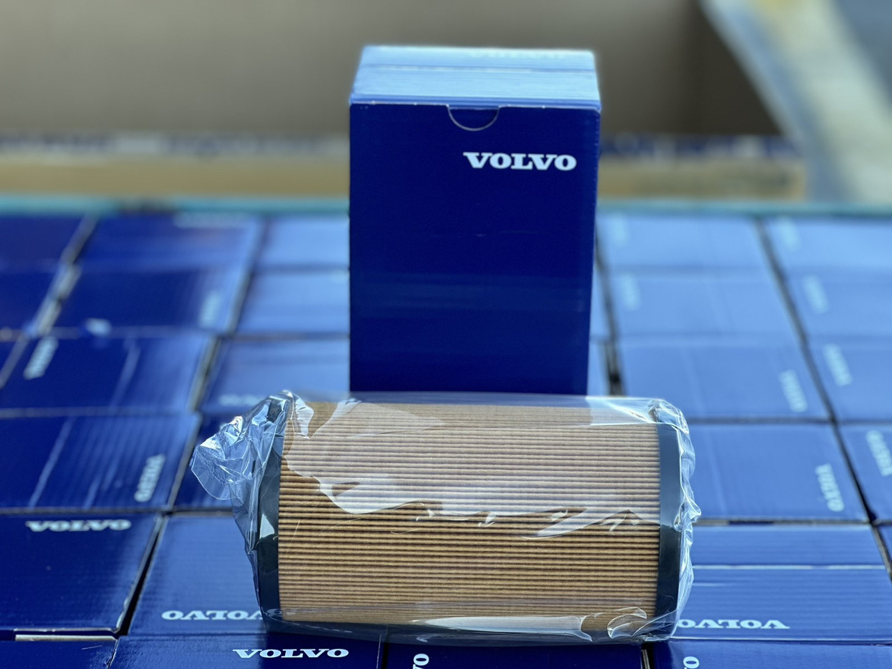 VOLVO OIL FILTER - 23958454 - Масляный фильтр для Грузовиков: фото 1 VOLVO OIL FILTER - 23958454 - Масляный фильтр для Грузовиков: фото 1