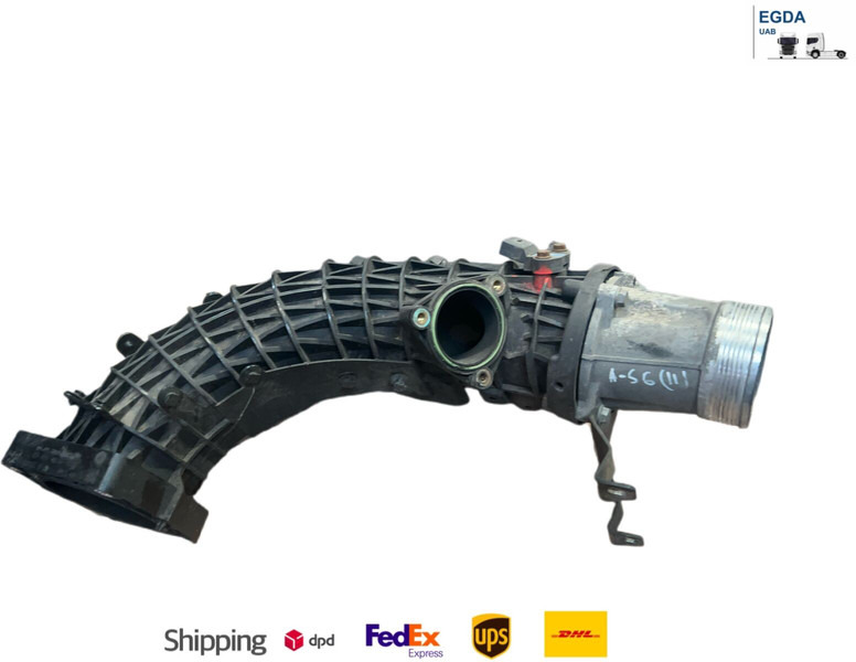 Mercedes-Benz - Впускная труба: фото 1 Mercedes-Benz - Впускная труба: фото 1