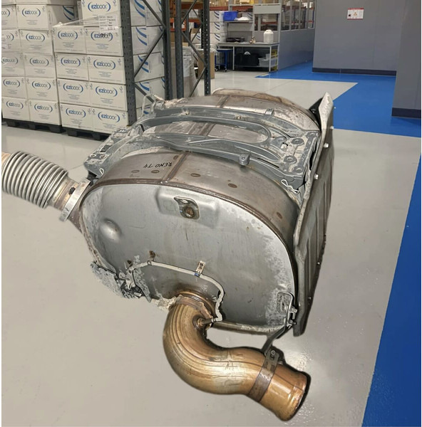 Renault - Катализатор: фото 1 Renault - Катализатор: фото 1